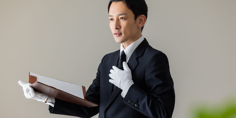 司会＋運営スタッフ各1名